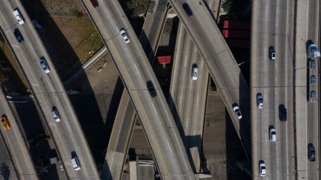 САЩ ще борят катастрофите по пътищата с детектори за пияни шофьори в колите