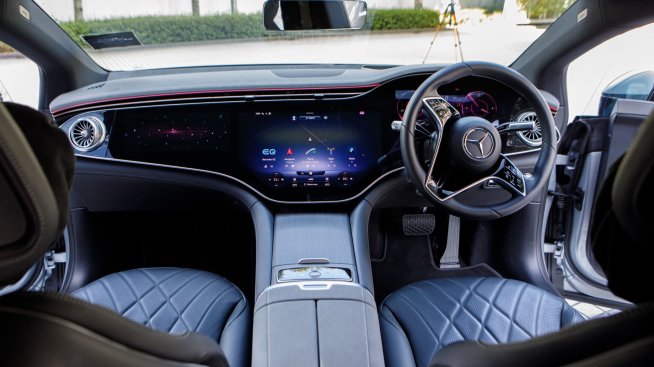 Mercedes залага на стойността пред цената в битката за Малайзия