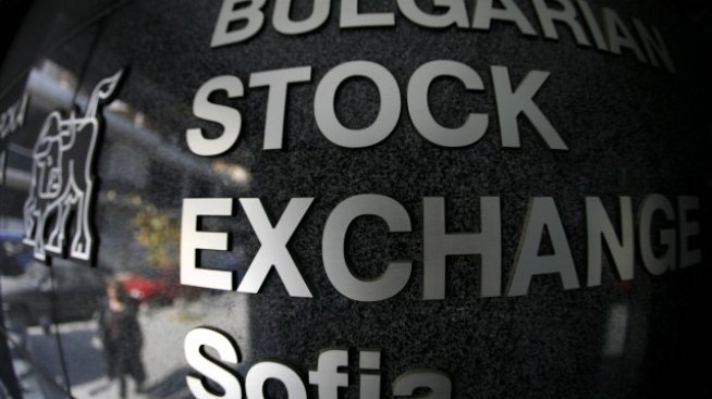 Българите инвестират в капиталови инструменти под 10% от спестяванията си 