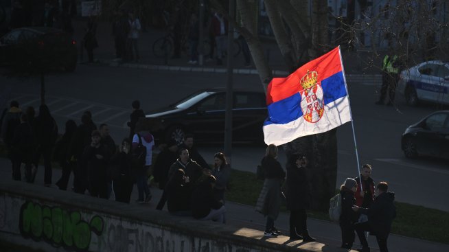 Сръбският парламент избра ново правителство