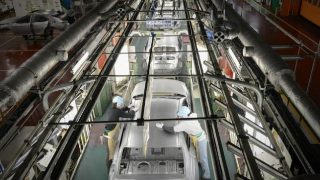 Продажбите на японски автомобили са спаднали с 38% през май