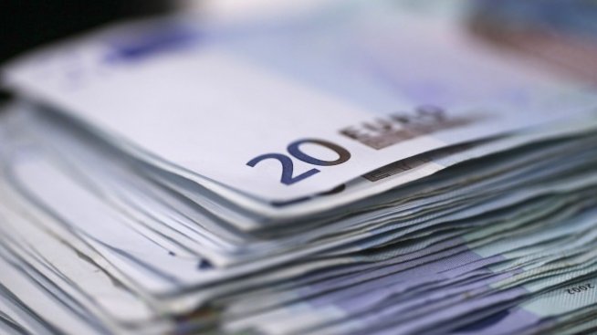 Допълнителният кеш в еврозоната може да премине 3 трлн. евро за първи път