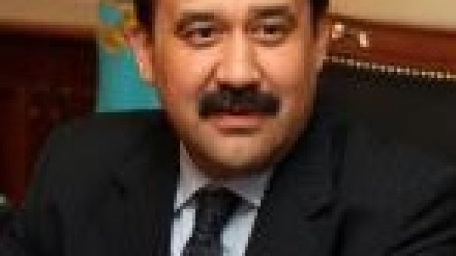 Премиерът на Казахстан нареди на министрите да си направят блогове