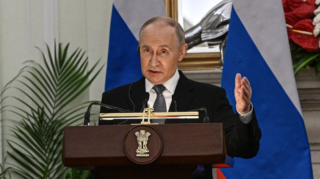 &bdquo;Невидимата ръка&ldquo; на Путин ръководи ударите на Иран срещу САЩ и Израел