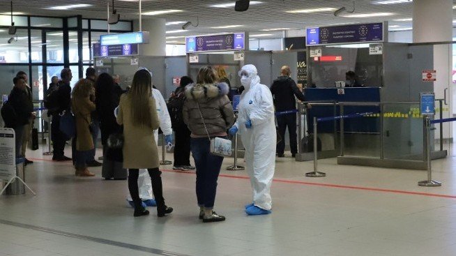 Нивото на паника около коронавируса остава ниско в България