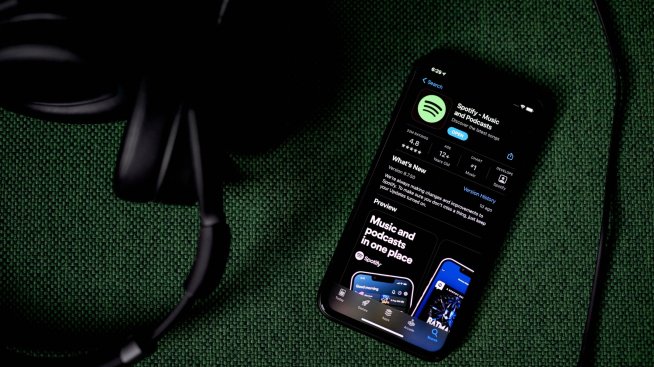 ЕК ще наложи първа глоба на Apple за 500 млн. евро по антитръстово разследване