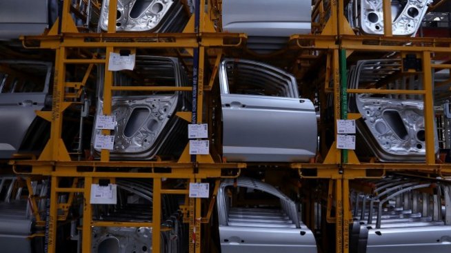 Volkswagen усеща в Китай първи ефекти от липсата на чипове 