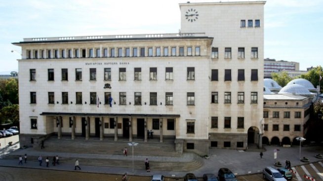 В управляващата коалиция назрява напрежение заради избора на нов управител на БНБ