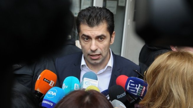 Кирил Петков: Има няколко неща, които ме притесняват