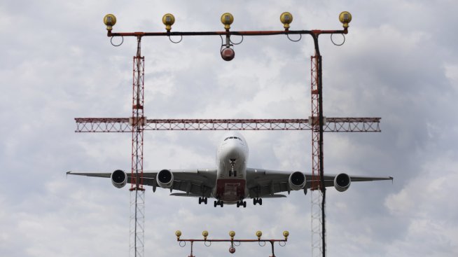 Airbus планира рекордни доставки на самолети тази година