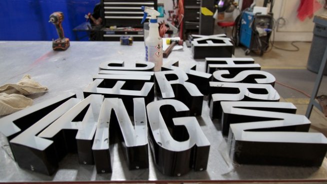 Гадаенето относно формата на възстановяването замъглява взора