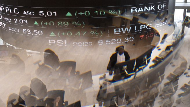 Европейските борси са обхванати от разпродажби и опасения от разпалване на търговската война