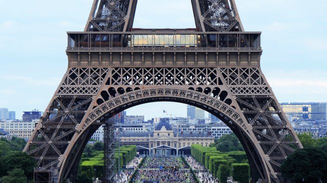 Как ще се развие политическата криза във Франция 