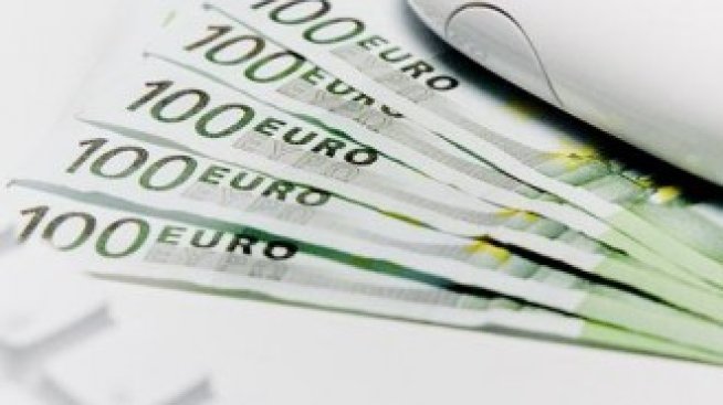 Едва 4% от потребителите на банкови услуги у нас ползват интернет банкиране