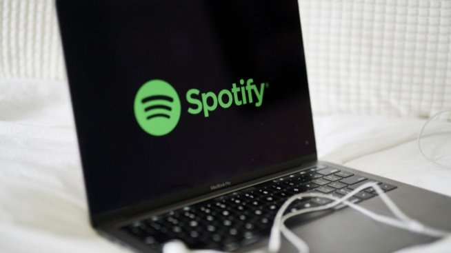 Citi: Инвестициите на Spotify в подкасти още не се отплащат