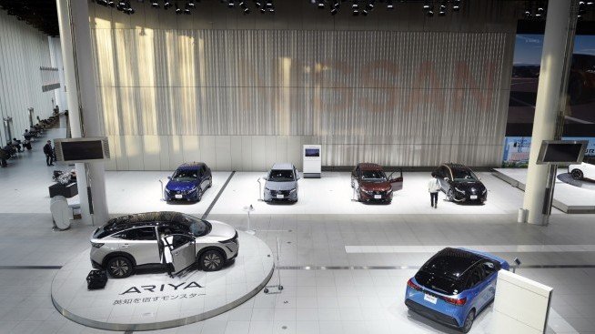 Nissan повиши прогнозата си за печалбата, подкрепен от силното търсене