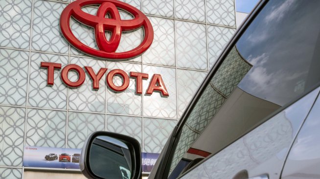 Toyota ще инвестира до 10 млрд. долара в САЩ