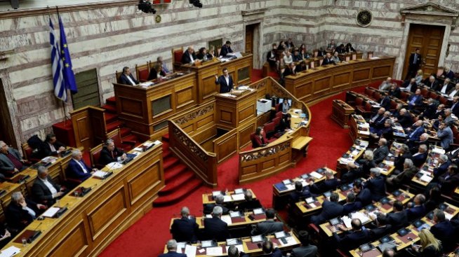 Гръцкият парламент одобри споразумението с Македония за името*