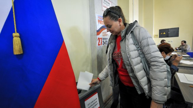 Русия обяви победа на фалшивите референдуми