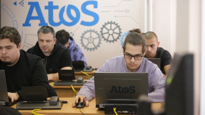 Конкурентоспособността на работните места зависи от дигиталната лидерска компетентност