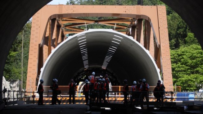Япония възражда идеята за разширяване на тунела между островите Хоншу и Хокайдо