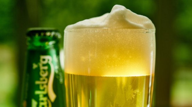 Carlsberg обяви първи спад на приходите си от две години