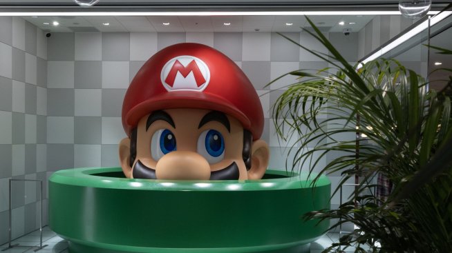 Новината за по-късно пускане на новата конзола на Nintendo срина акциите ѝ