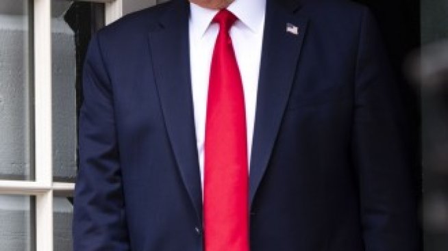 Тръмп подготвя изпълнителни заповеди за продължаване на помощта за икономиката