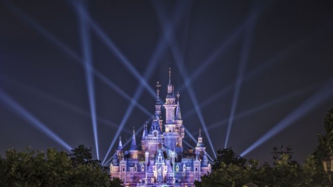Disneyland в Париж отново затваря врати