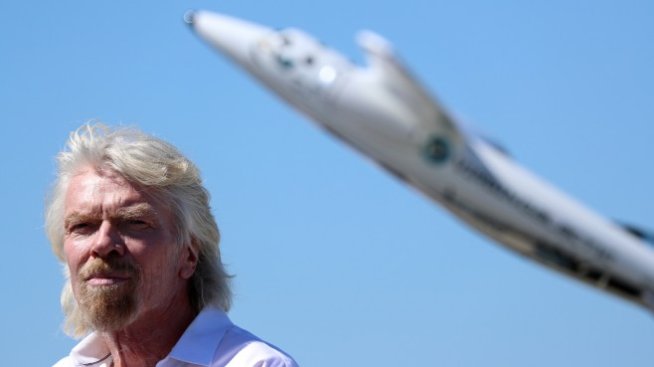 Virgin Galactic ще полети в Космоса до седмици, а не месеци