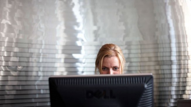 Броят на обявите за работа това лято се свива с 40% спрямо 2019 г.