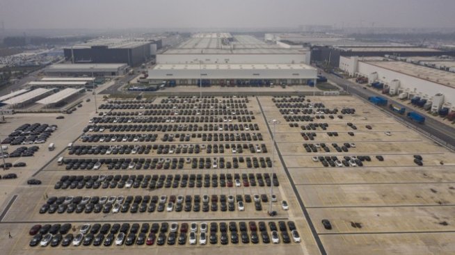 Tesla се договори с две китайски компании за доставка на материали за батерии