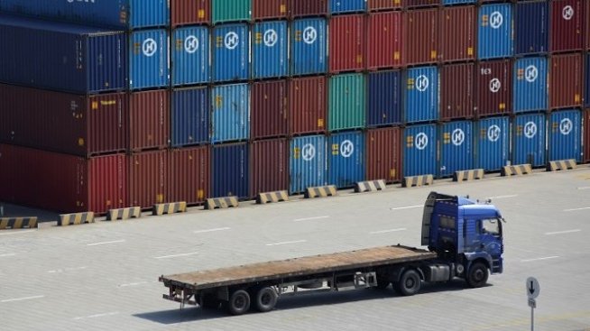 За четири месеца износът на България се увеличи с 13%