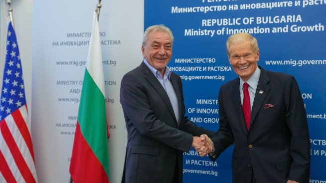 Как България ще развива потенциала си в космическите изследвания