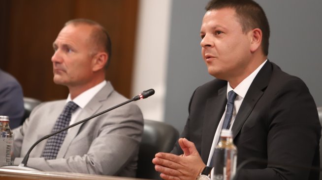 Хр. Алексиев: Българското правителство не смята да води преговори за нов договор с "Газпром"