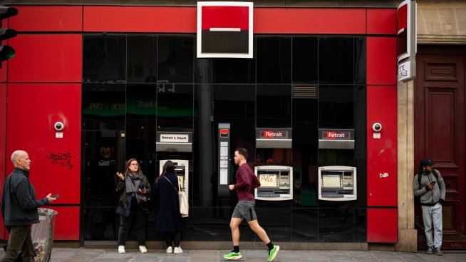 Societe Generale ще изкупи обратно акции за 1 млрд. евро