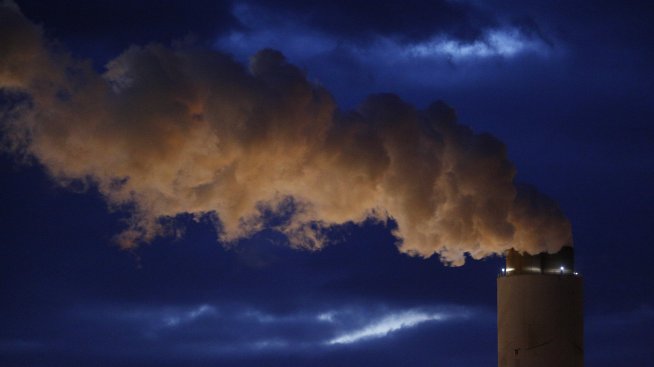 Виетнам влиза в конфликт със зелените си цели заради строеж на въглищна централа