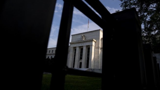 Изтече ли „пут опцията” на Фед?