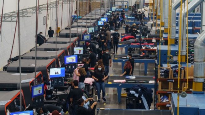 Икономическият растеж на еврозоната продължи да се забавя през януари