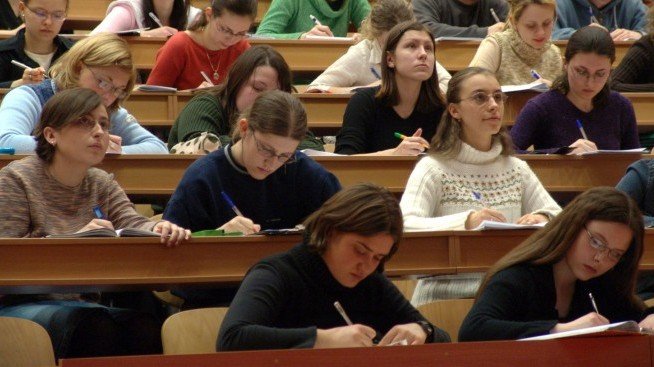 Гр. Вазов: Много от новите специалности във ВУЗ са предложени от бизнеса