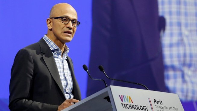 Защо Wall Street обикна Microsoft отново?