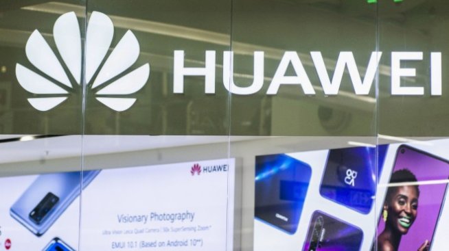 Huawei открива магазин извън Китай в Рияд
