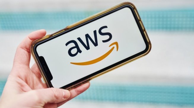 Amazon Web Services открива офис в Гърция