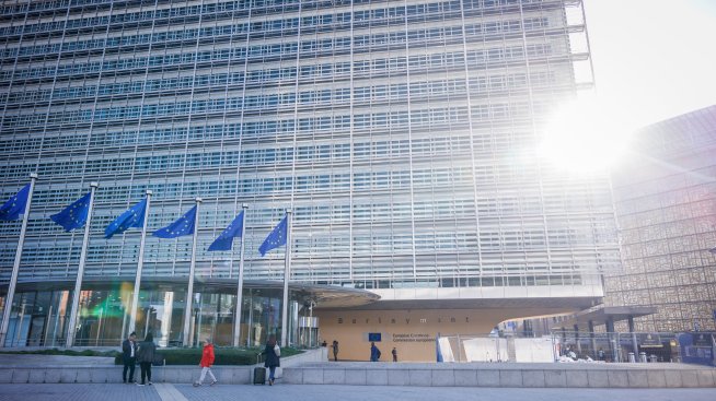 ЕС ще преразпредели финансирането за Западните Балкани в полза на &bdquo;отличниците&ldquo;