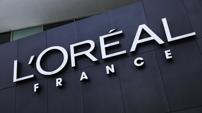 "Ефектът на червилото" дава тласък на продажбите на L'Oreal