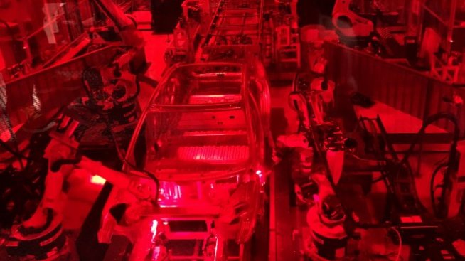 Tesla отчита рекордни доставки за първото тримесечие