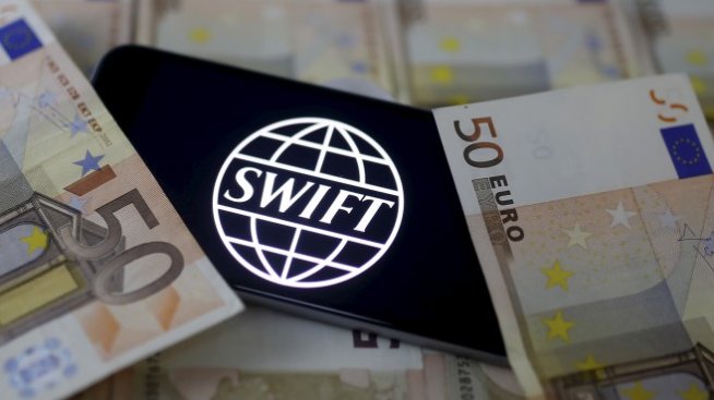 Турция иска да участва в руската алтернатива на системата SWIFT