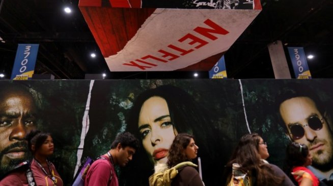 Потребителите на Netflix са гледали над 1 млрд. часа видео седмично през 2017 г.