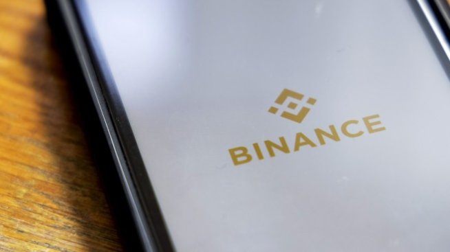 Binance ограничава дейността си в Русия заради санкциите на ЕС