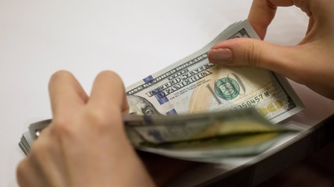 Глобалният дълг расте до рекордните 305 трлн. долара